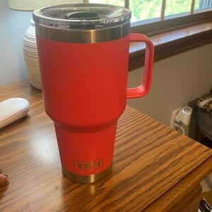 YETI 30oz tumbler